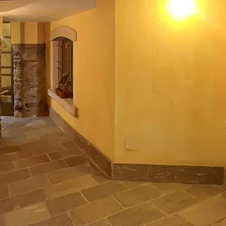 Casa Riale 5 *
